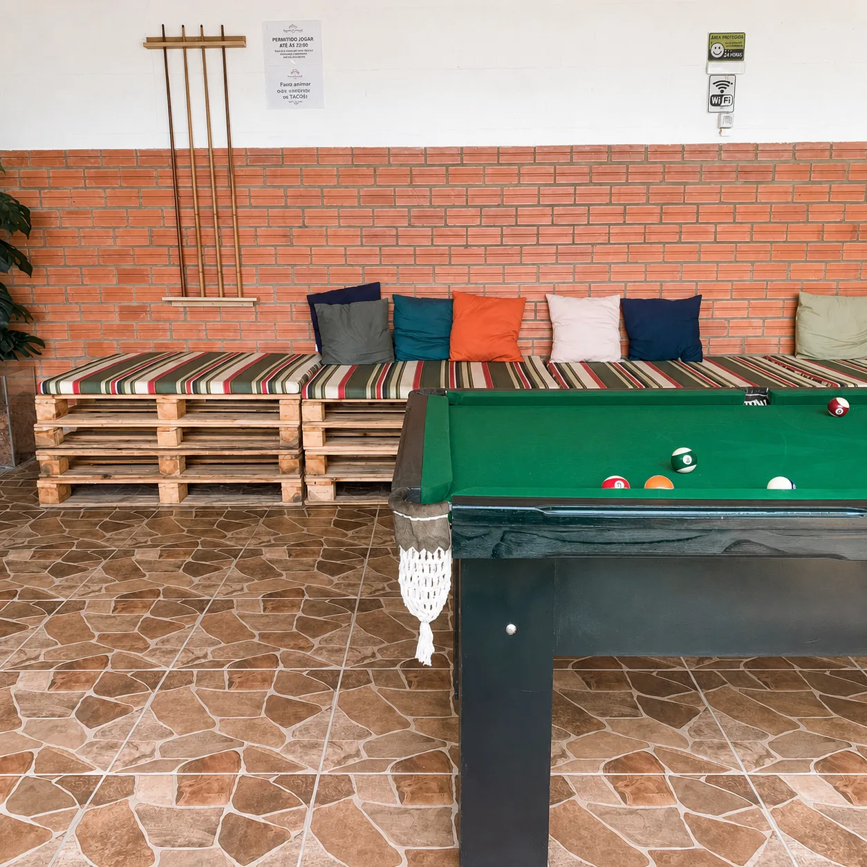 Sala de jogos do hotel